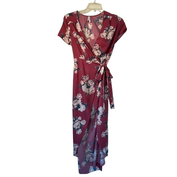 Live 4 Truth Dresses & Skirts - 🌻 Live 4 Truth Floral Kimono wrap dress. Size small GUC